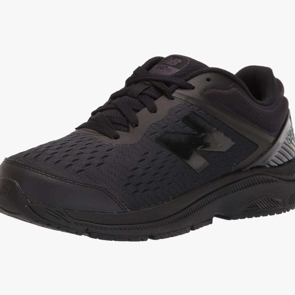New Balance 847 v4 Sneaker - Women’s Size 8.5 - D width